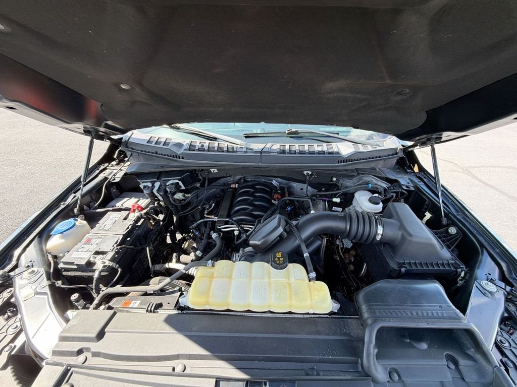 Used 2020 Gray Ford XLT image 31