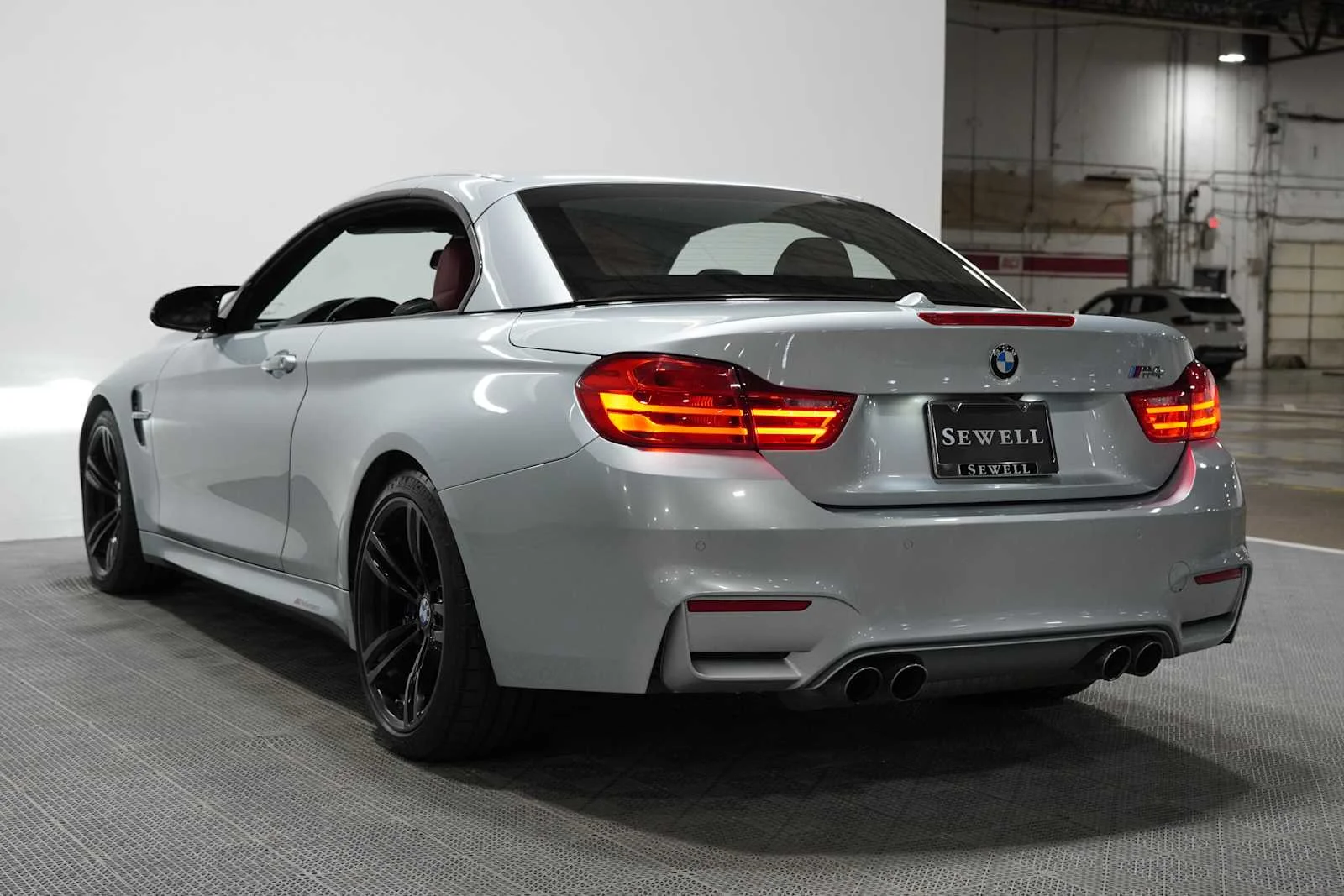 Used 2015 GREY BMW  image 6