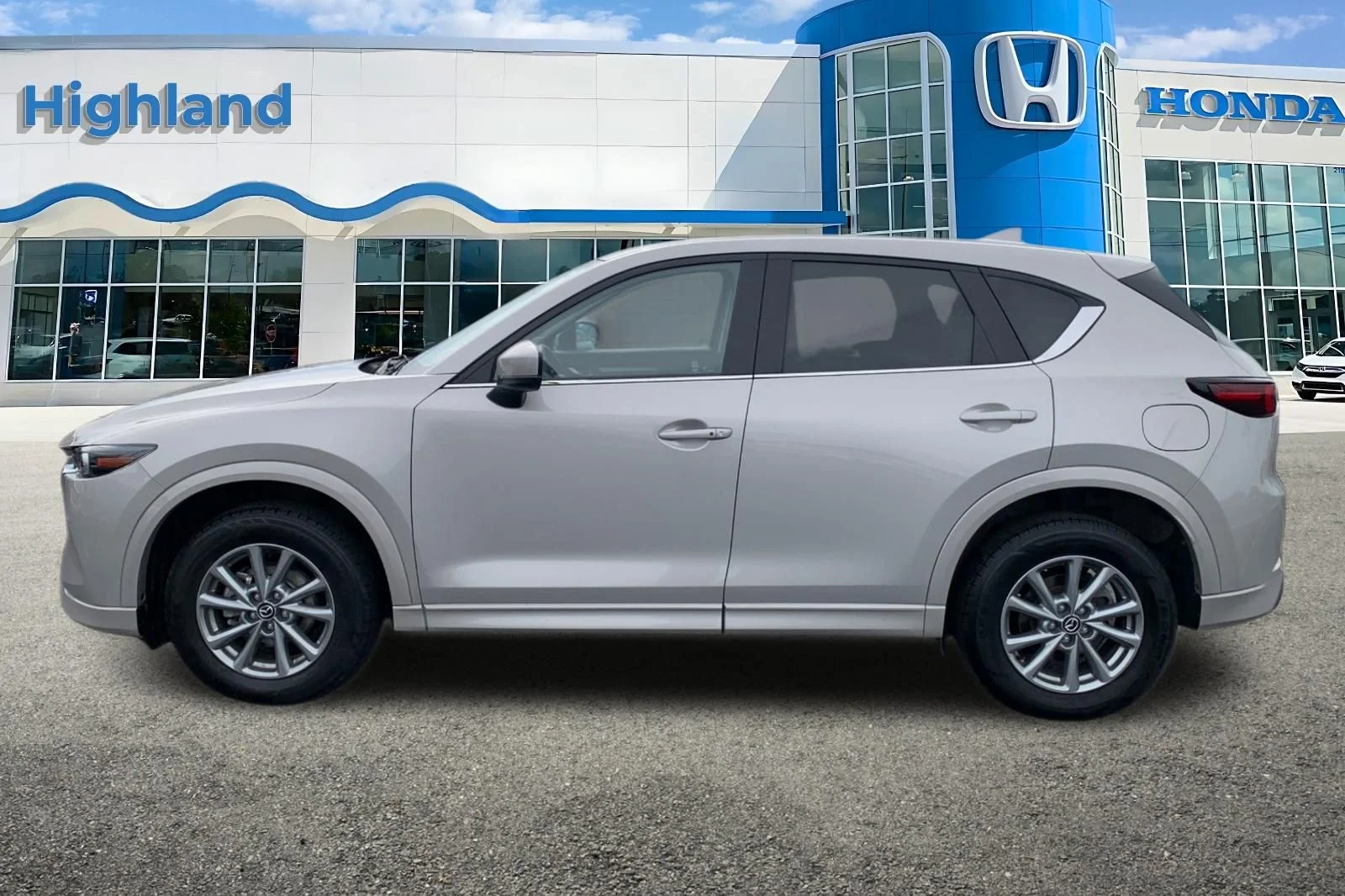 Used 2025 Silver Mazda 2.5 S Preferred Package image 2