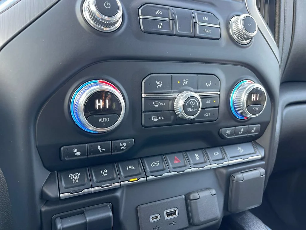 Used 2022 Summit White GMC Denali image 20