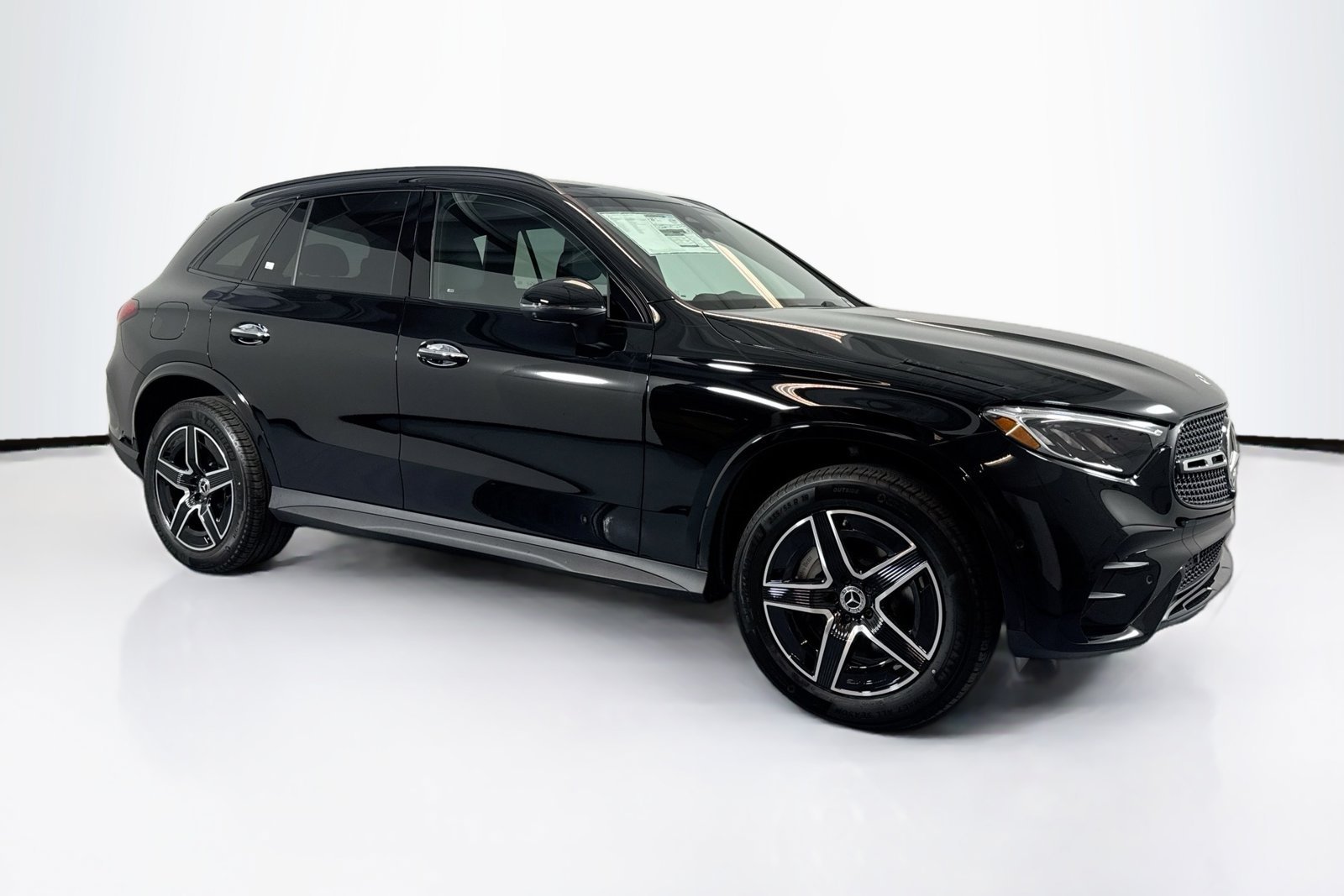 New 2026 Black Mercedes-Benz GLC 300 image 3