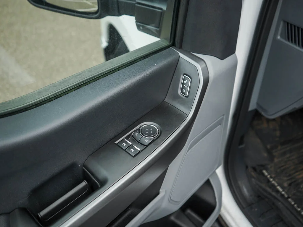 New 2026 Oxford White Ford F-350® XLT image 15