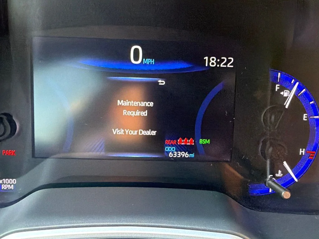 Used 2020 Silver Toyota XSE image 8