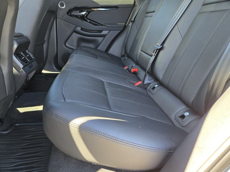 2024 Land Rover Range Rover Evoque Dynamic SE - Photo 11