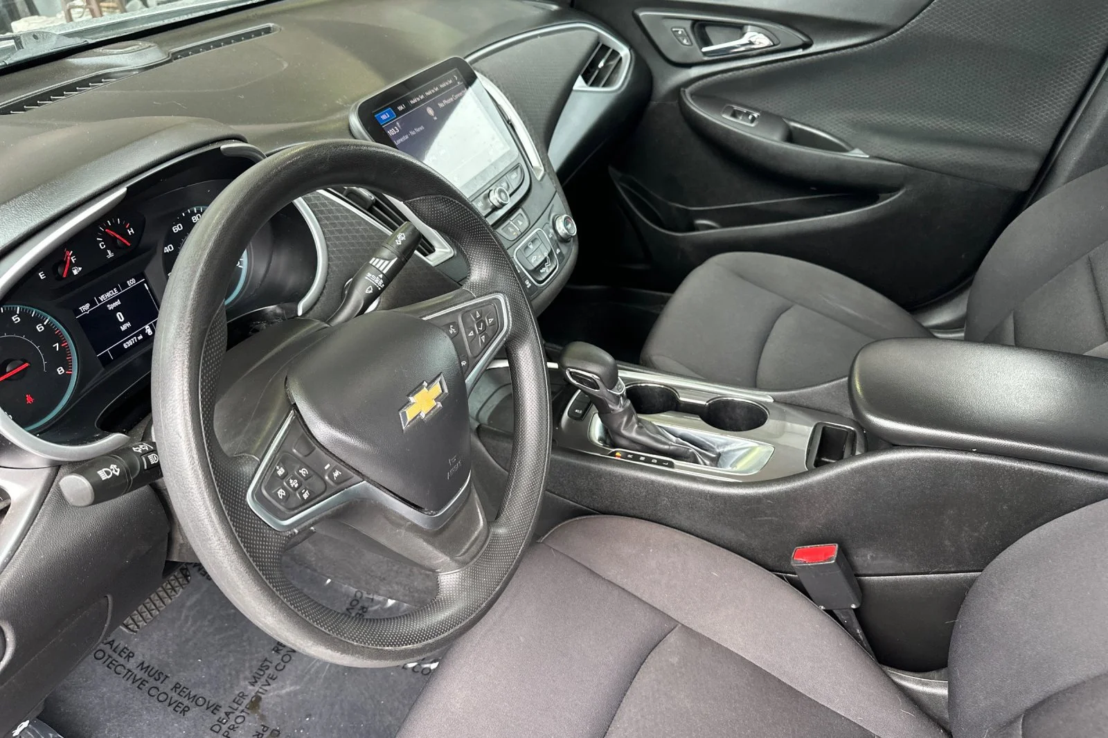 Used 2022 Silver Ice Metallic Chevrolet LS image 10