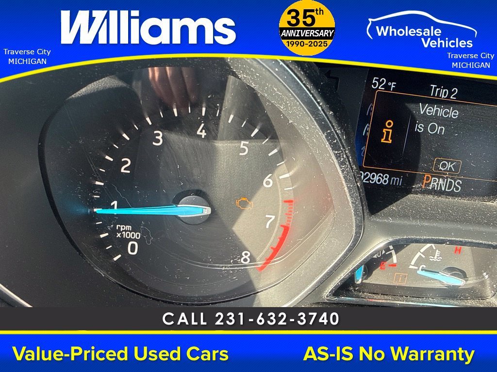 Used 2019  Ford SE image 32