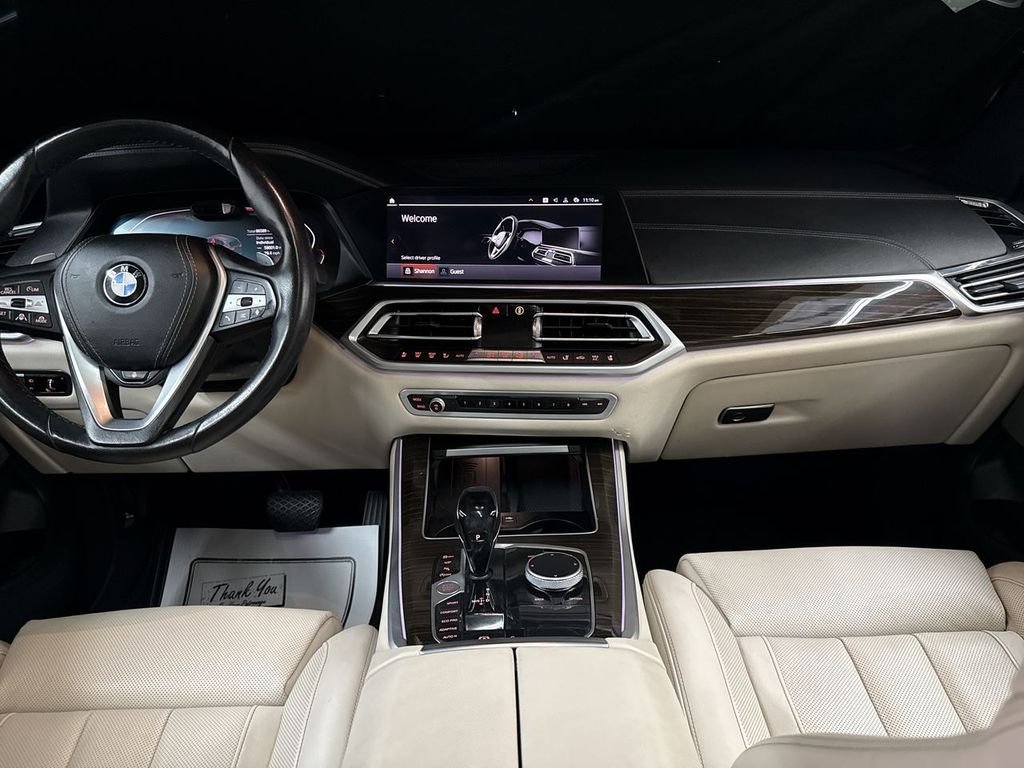 Used 2020 Black Sapphire Metallic BMW xDrive40i image 26