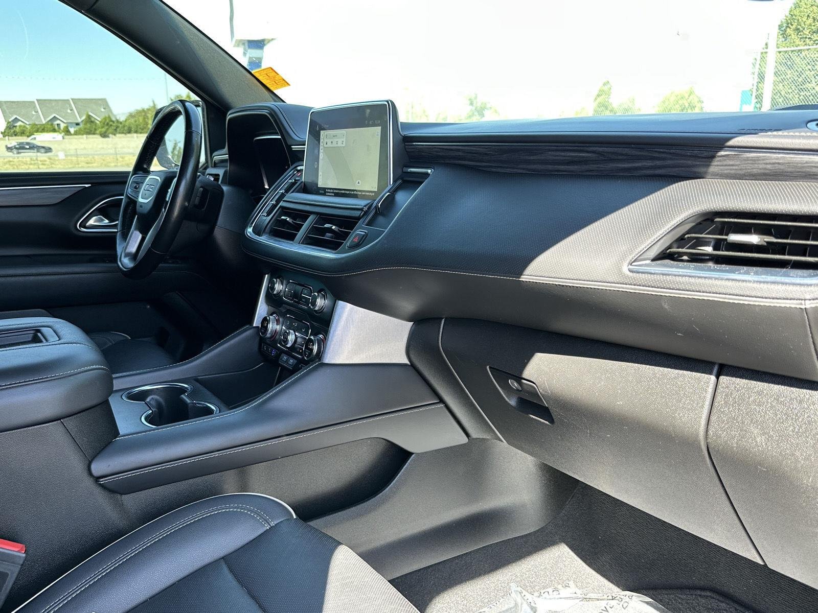 2023 GMC Yukon SLT - Photo 38