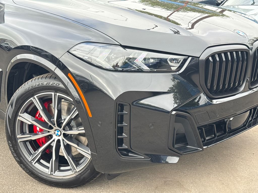 New 2026 Black Sapphire Metallic BMW xDrive40i image 6