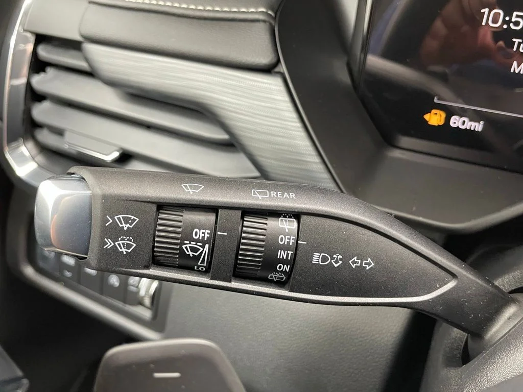 2026 GMC Acadia Elevation - Photo 31