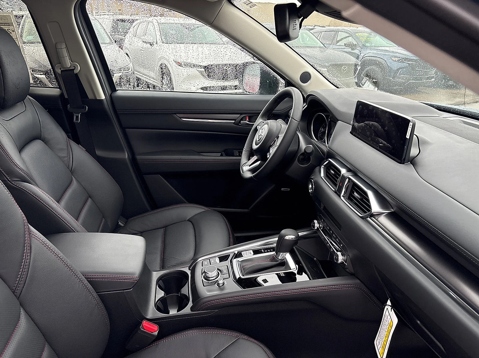 2025 Mazda CX-5 S Carbon Edition - Photo 7