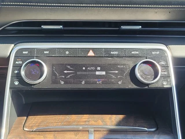 2024 GENESIS GV80 Standard - Photo 32