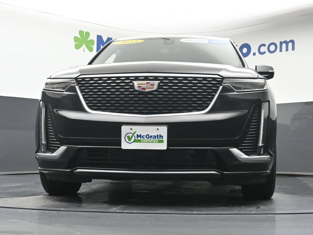 Used 2025 Black Cadillac Premium Luxury image 7