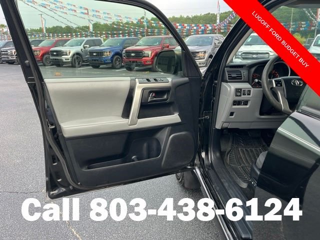 Used 2013 Black Toyota SR5 image 4
