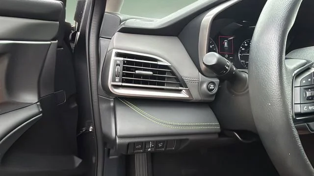 Used 2025 Charcoal Subaru Onyx Edition image 22