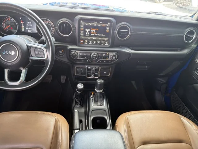 Used 2021 Blue Jeep Overland image 13