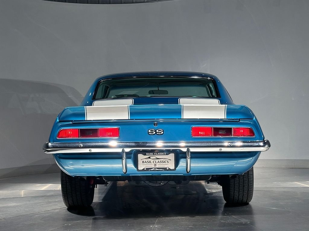 Used 1969 Blue Chevrolet  image 38