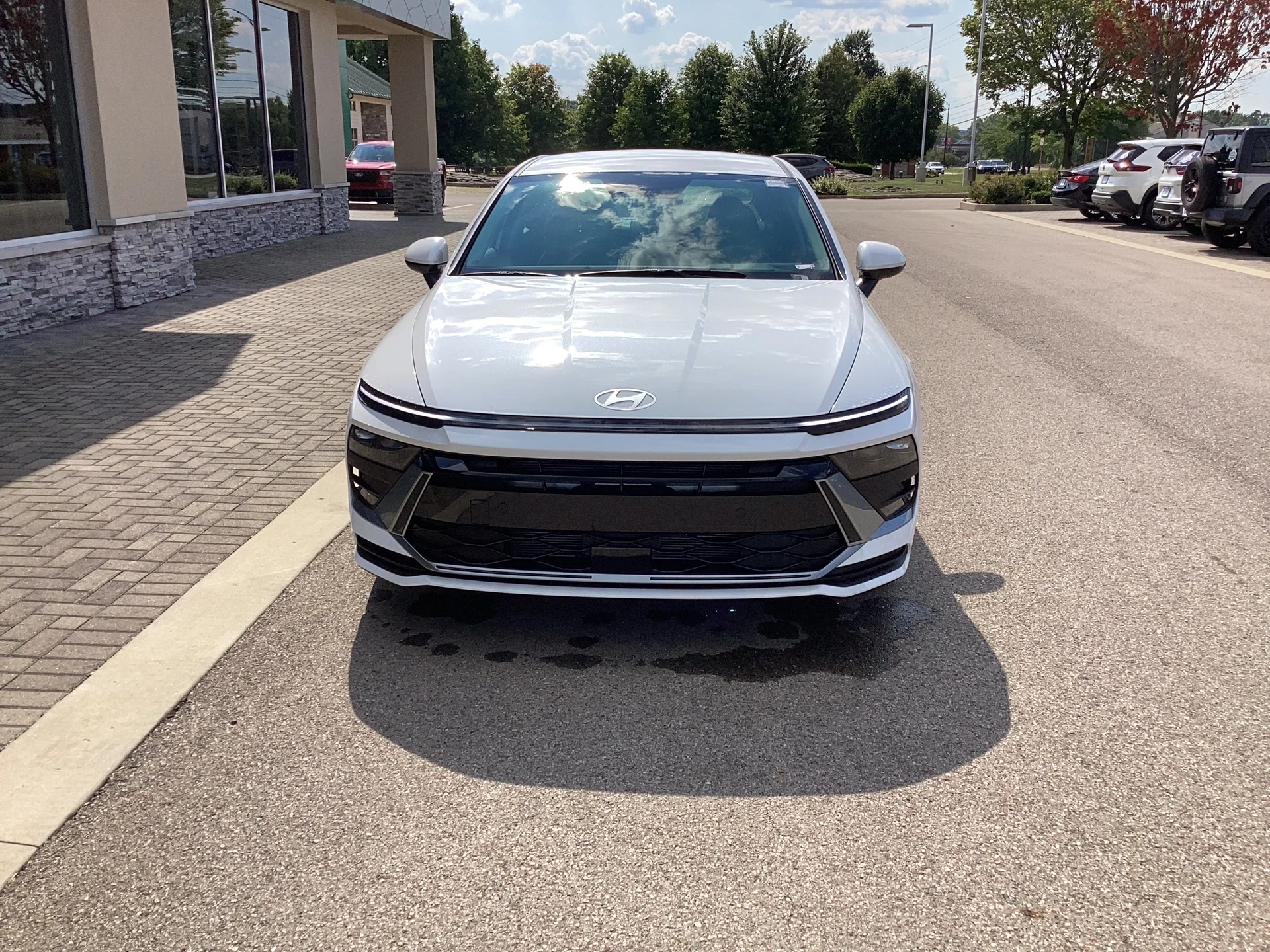 New 2026 Serenity White Pearl Hyundai SE image 9
