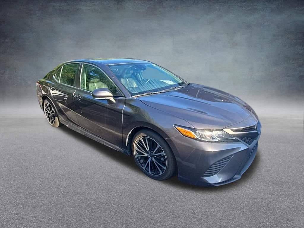 Used 2020 Predawn Gray Mica Toyota SE image 2