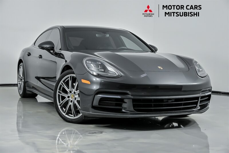 2018 Porsche Panamera 4S