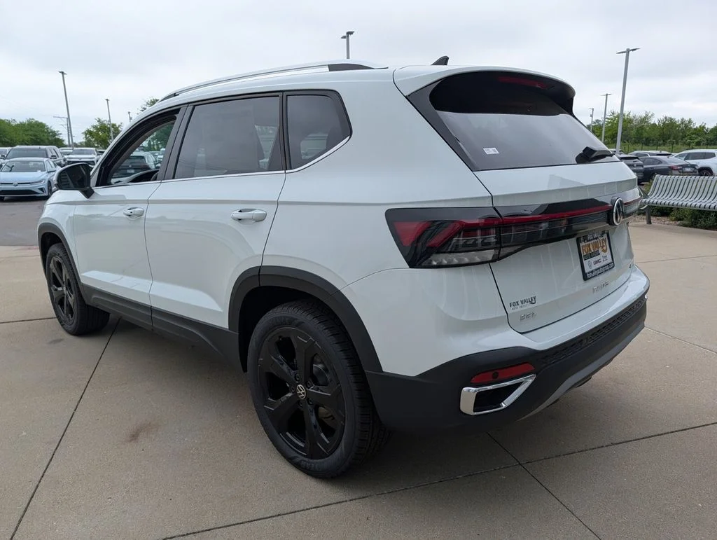 New 2026 White Volkswagen 1.5T SEL image 6