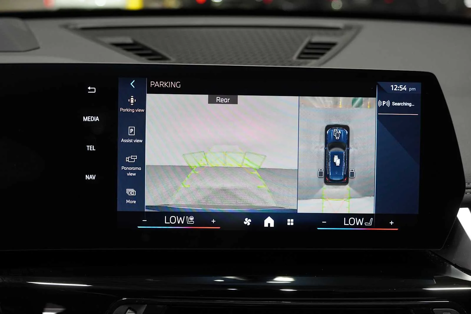 Used 2025 Phytonic Blue Metallic BMW xDrive28i image 18