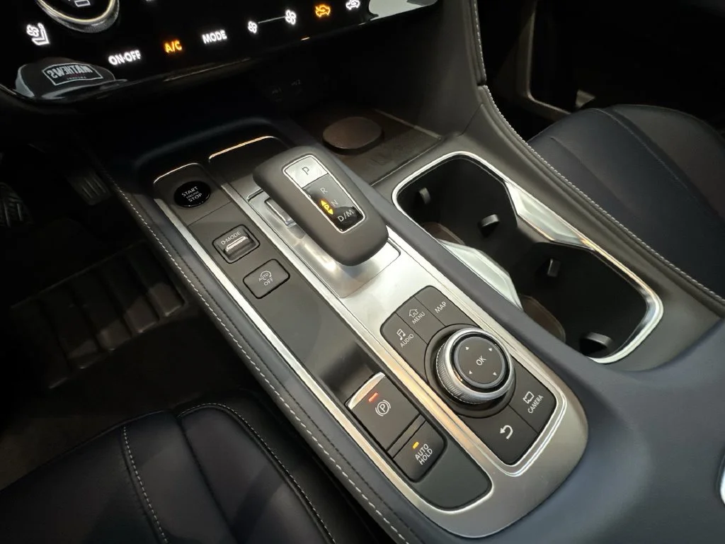 New 2027 2T GRPT SHDW INFINITI Sport AWD image 16