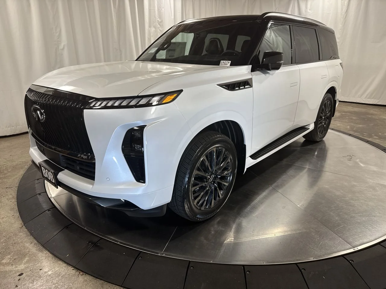 2026 INFINITI QX80 Autograph 4WD's photo