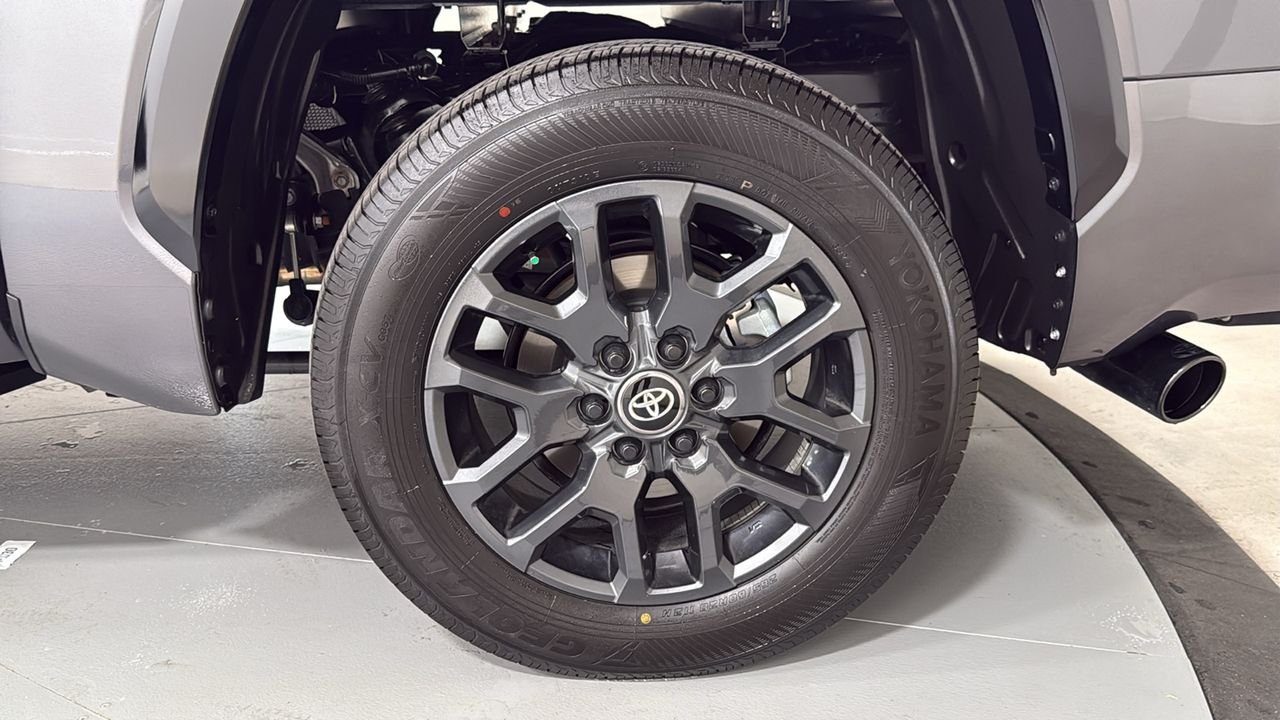 2026 Toyota Tundra Platinum - Photo 23