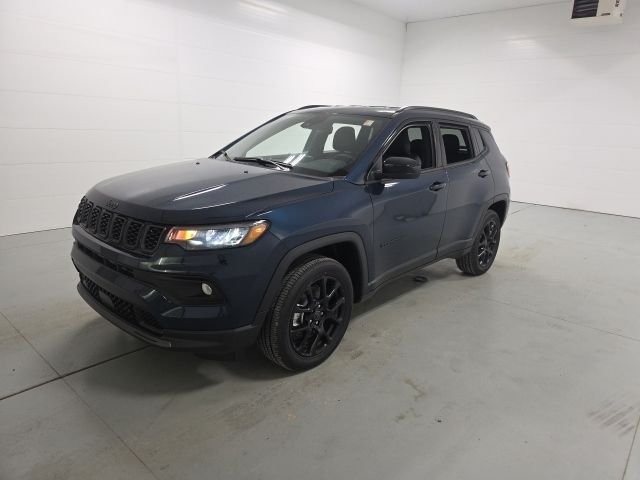 New 2026 Fathom Blue Pearl Coat Jeep Latitude image 3