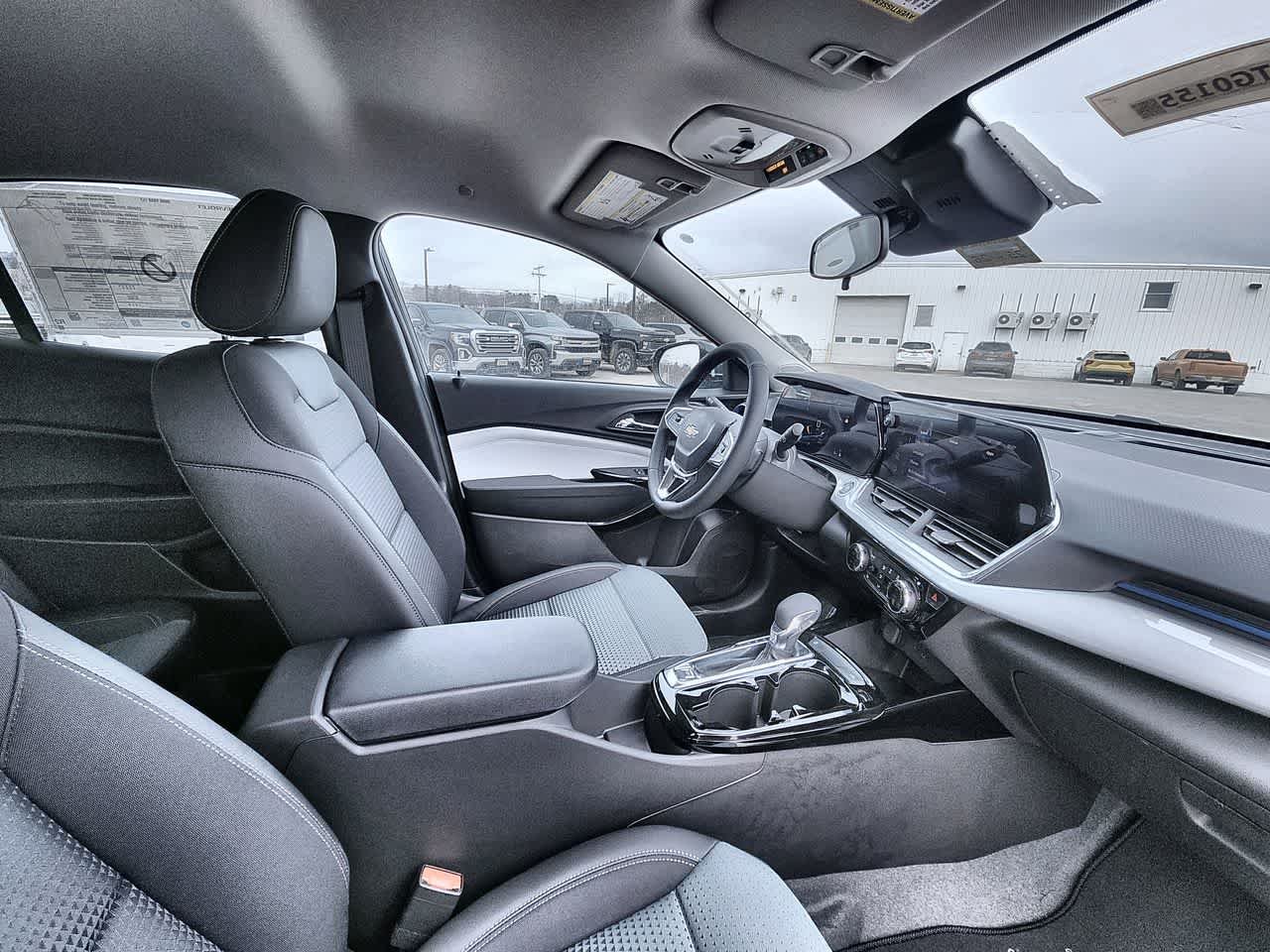 2026 Chevrolet Trax LT - Photo 16