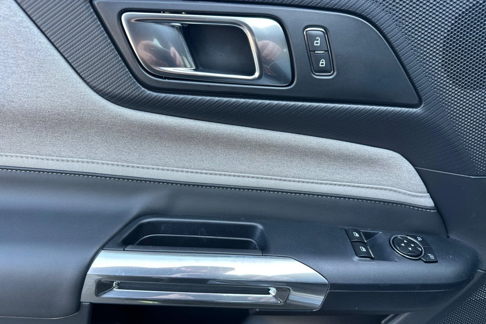 New 2026 Iconic Silver Metallic Ford EcoBoost® Fastback image 14