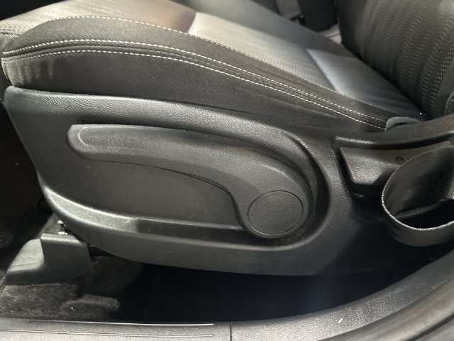 Used 2021 Gray Kia LX image 18