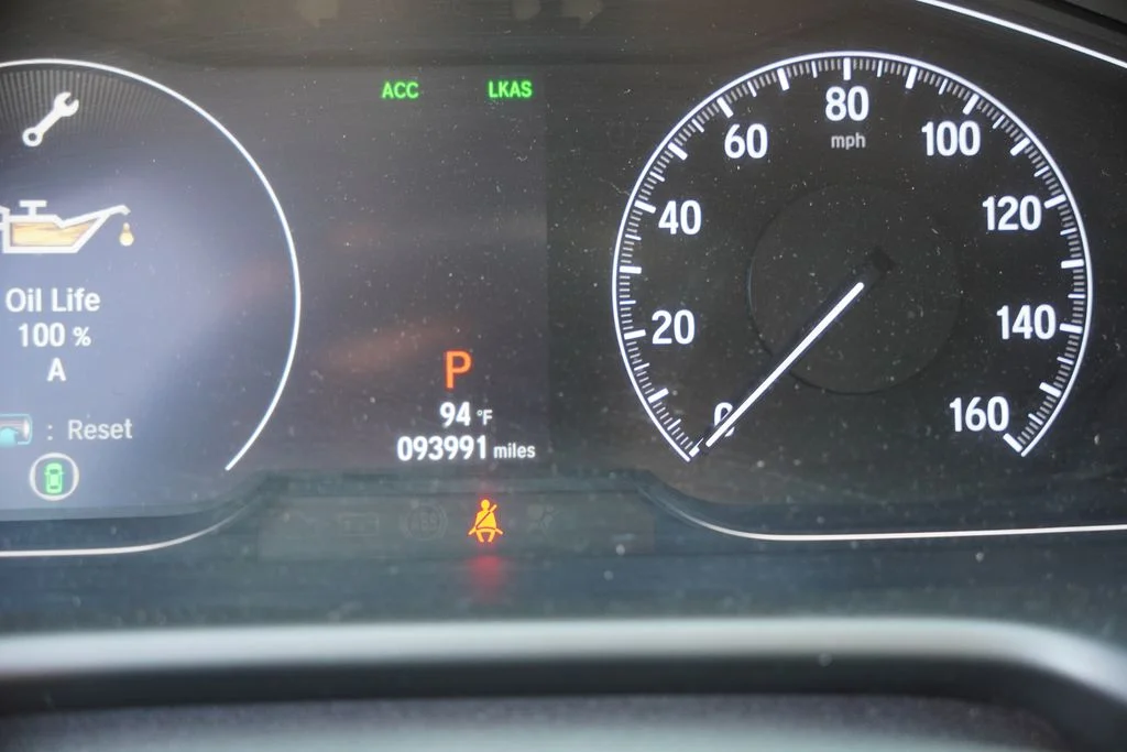 Used 2018 Platinum White Pearl Honda Sport image 6