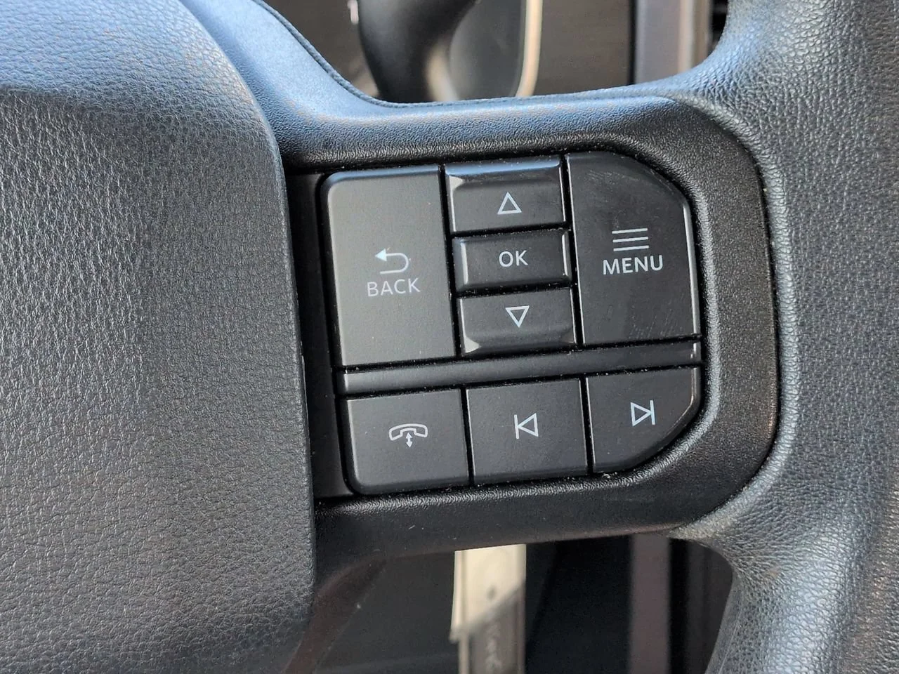 Used 2023 Black Ford XLT image 26