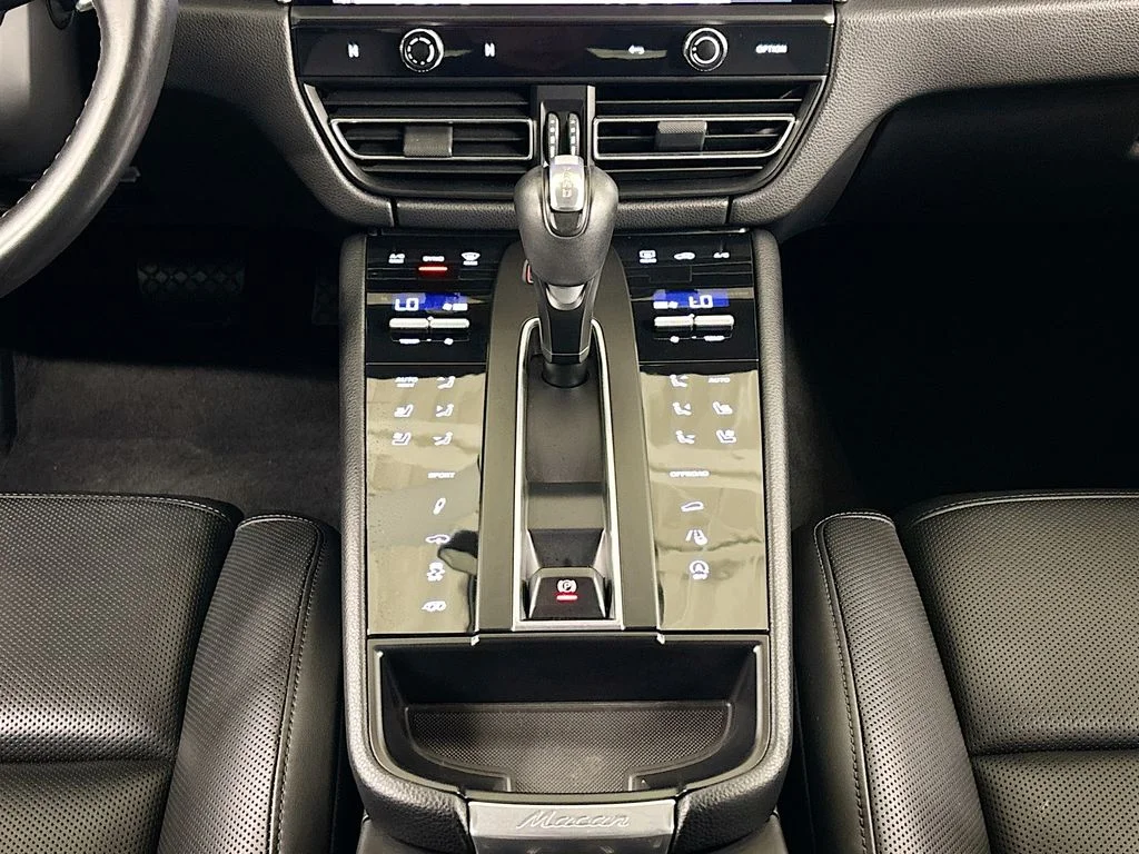 2022 Porsche Macan GTS - Photo 13