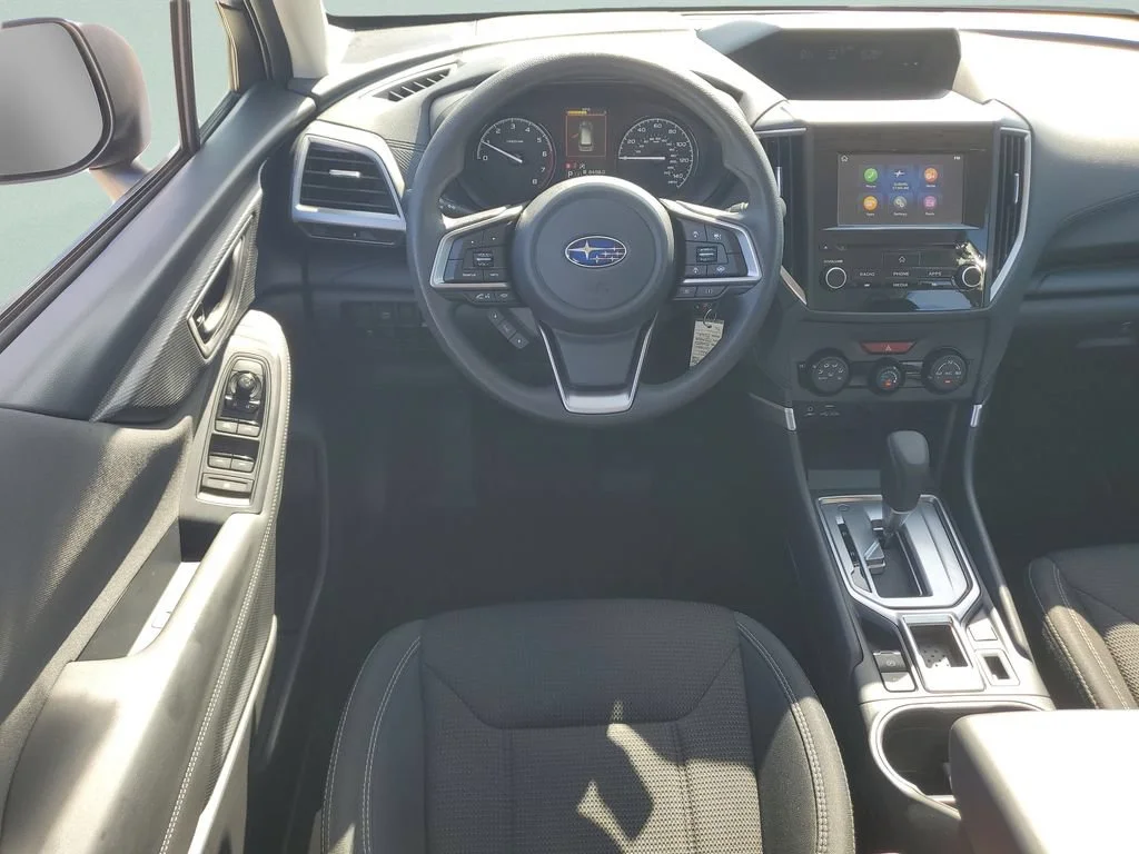 Used 2021 Gray Subaru 4DR SUV CVT image 12