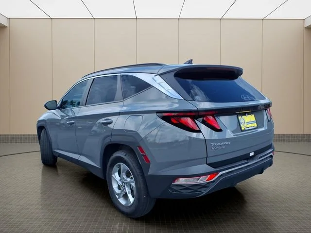 Used 2024 Gray Hyundai SEL image 12