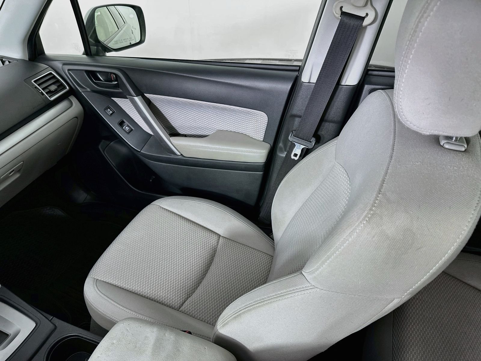 Used 2017 Jasmine Green Metallic Subaru 2.5i Premium image 23