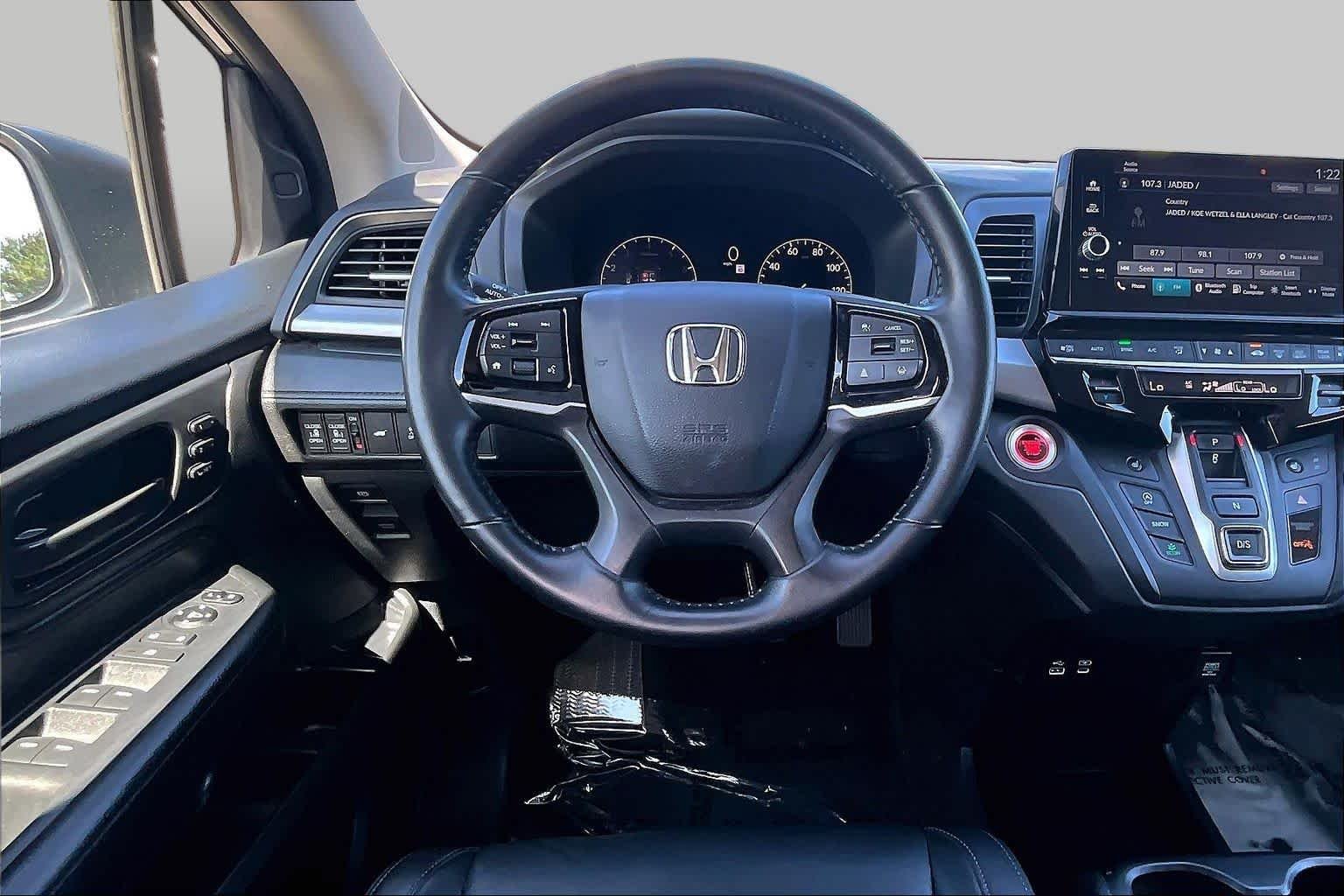 Used 2025 Modern Steel Metallic Honda EX-L image 6