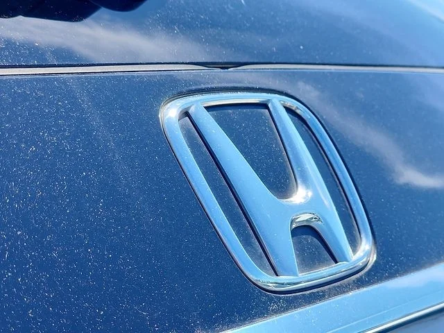 Used 2014 White Honda EX-L image 28