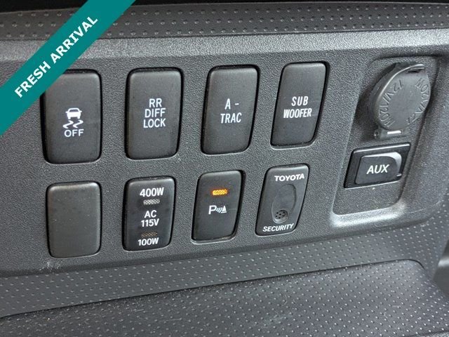 2010 Toyota FJ Cruiser Base - Photo 26