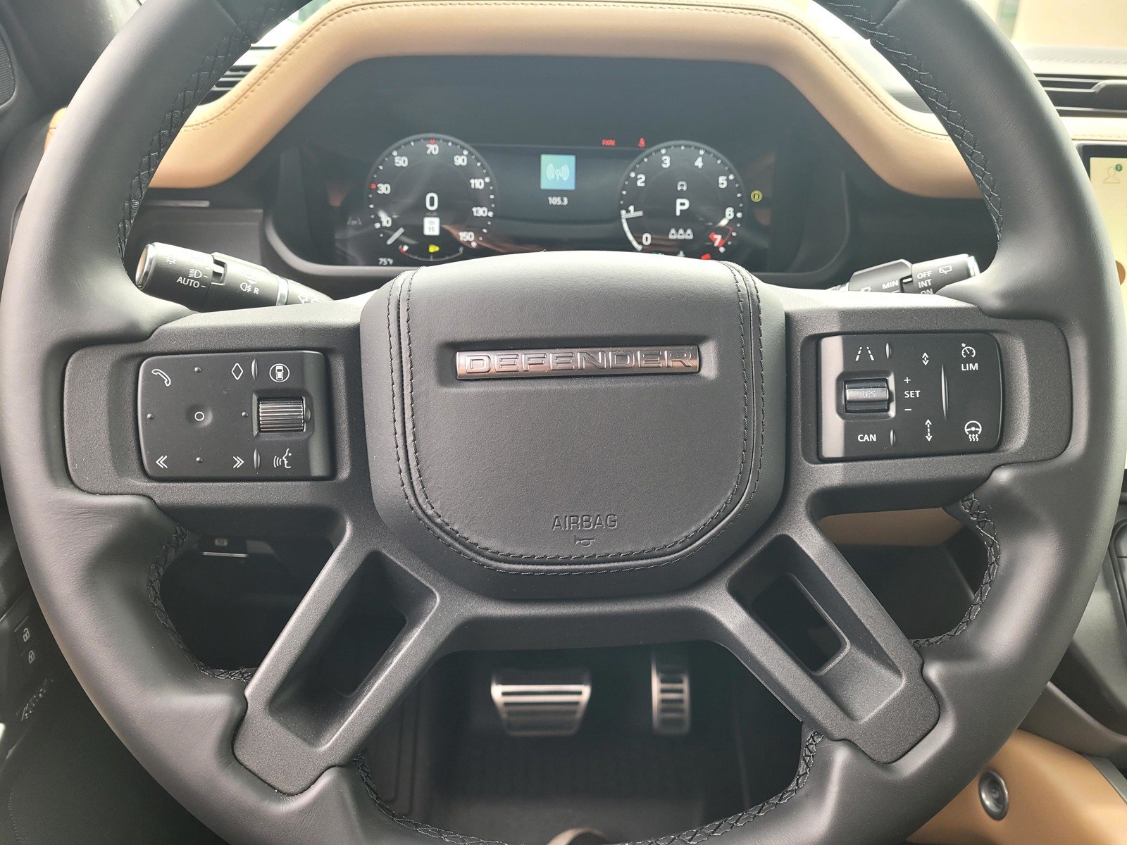 New 2026 Woolstone Green Land Rover X image 25