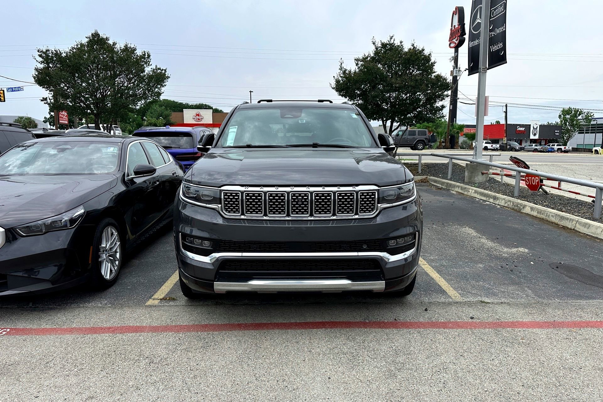 Used 2023 Baltic Gray Metallic Clearcoat Jeep Series III image 2