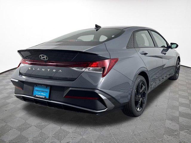 New 2026 Gray Hyundai SEL Sport image 9