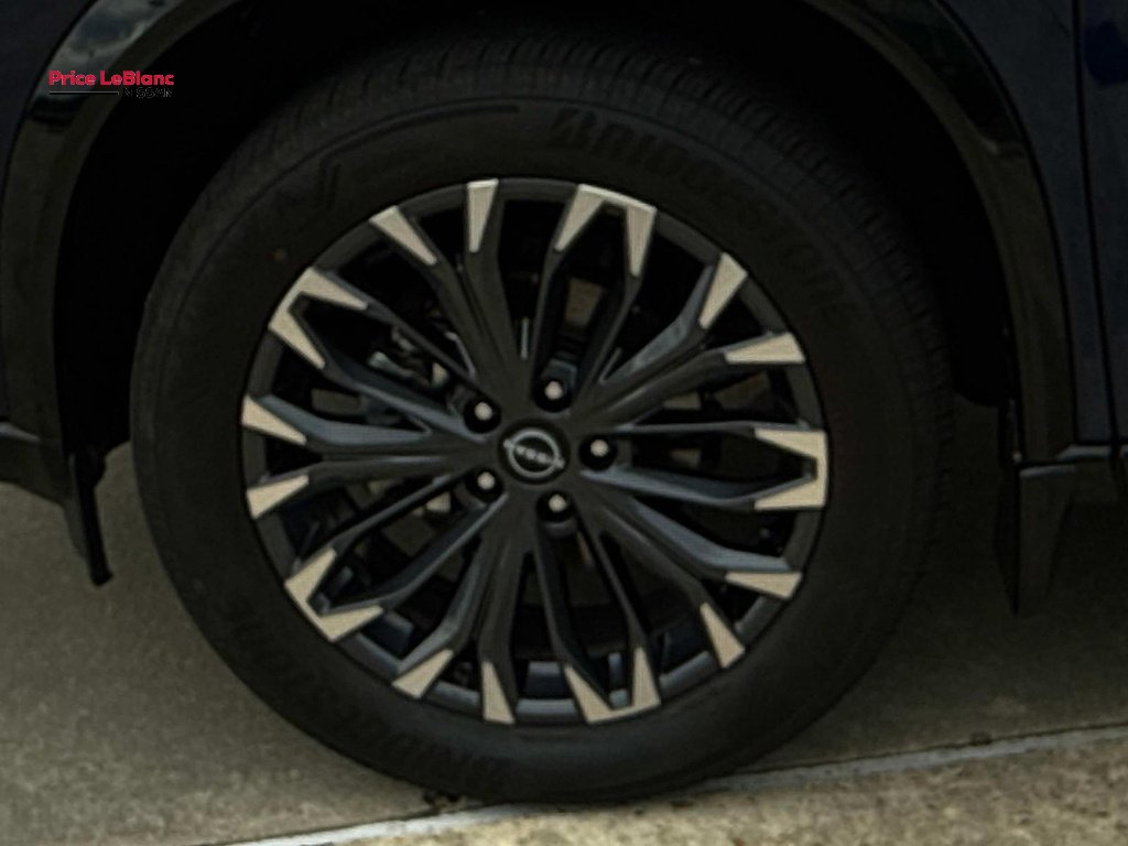 Certified Used 2026 BLUE Nissan Platinum image 4