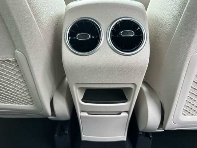 New 2026 Polar White Mercedes-Benz GLB 250 image 61