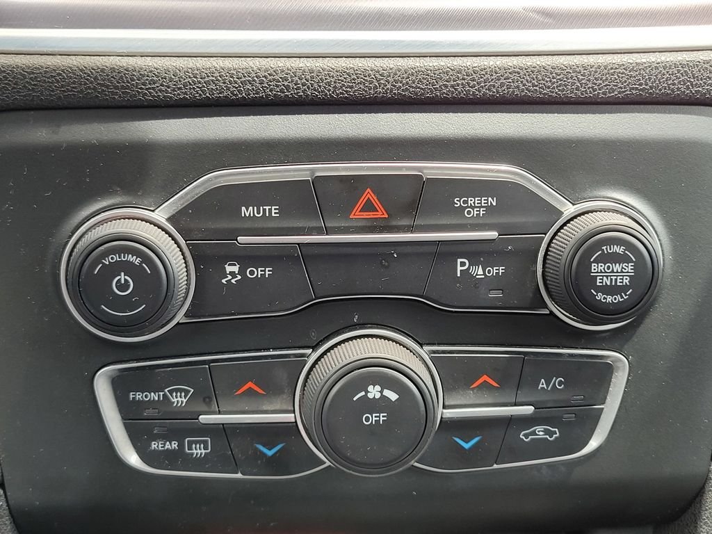 Used 2021 Red Dodge SXT image 20