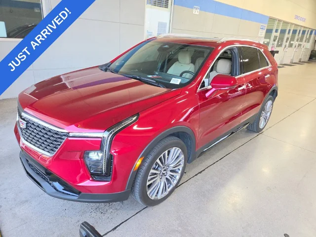 2024 Cadillac XT4 Premium Luxury