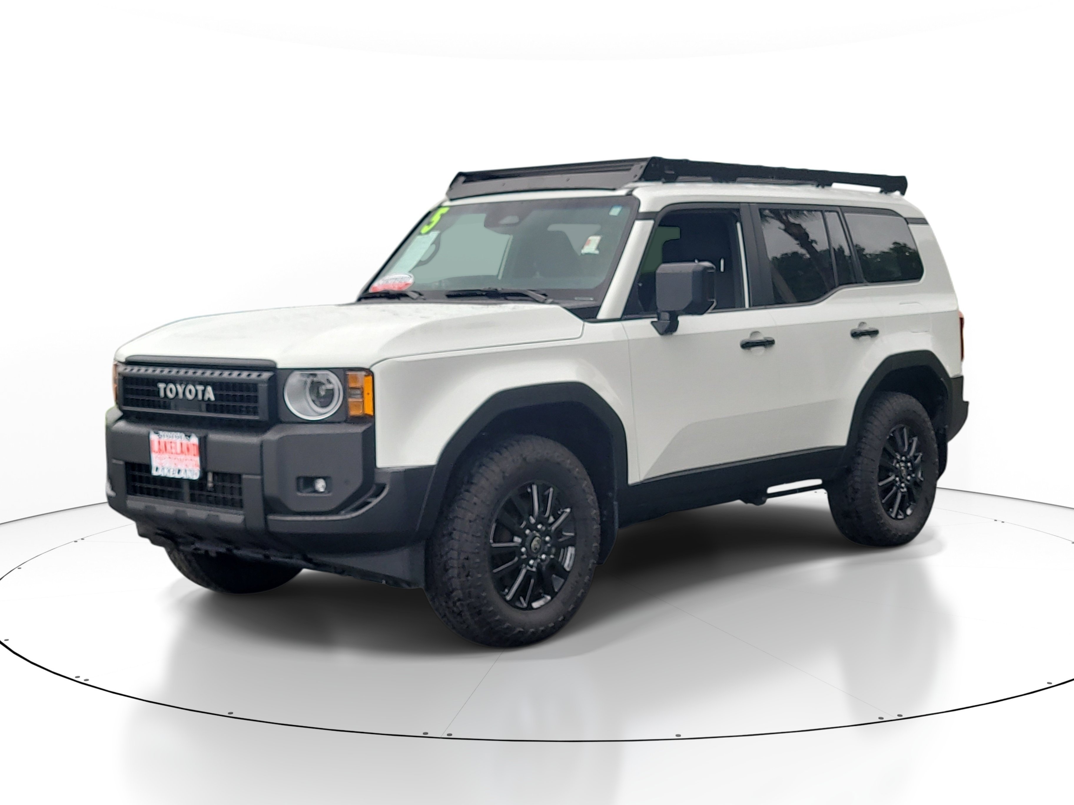 Used 2025 Ice Toyota 1958 image 3